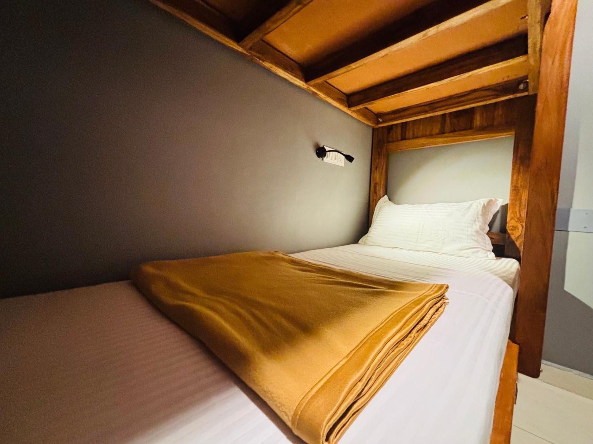 Bunk Hub Hostel بونديتْشيري المظهر الخارجي الصورة